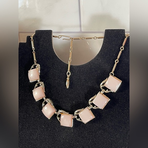 Vintage - CORO - Complete Set - White Moonray - Thermoset Lucite - 1956 - Picture 5 of 14